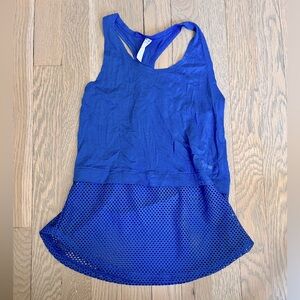 Under Armour Girls Heatgear Studio Tank. Size M (10-12).